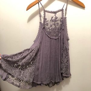 Entro Crochet Grey / Purple Tank. Size L